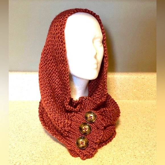 NWT Hand Knit Deep Red Convertible Scarf with Button Detail One Size Fits Most - Picture 4 of 9